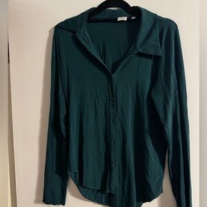 Aritzia Wilfred Green Button Down Blouse Size Medium Long Sleeve Lightweight Top